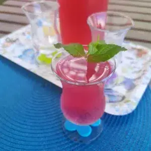 Naneli reyhan şerbeti