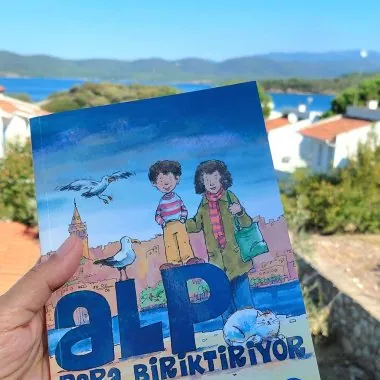 Alp Para Biriktiriyor 3 KUŞUN ŞARKISI – Müzik Umut, Umut Müzik Olabilir…| Songül BOZACI